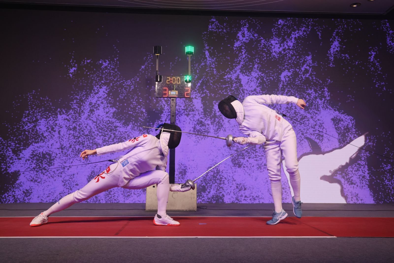 19121032-fif-circle-of-friends-vivian-kong-and-yoyo-chan-fencing-performance-at-dare-with-flair-gala-dinner1_cover_1600x1067