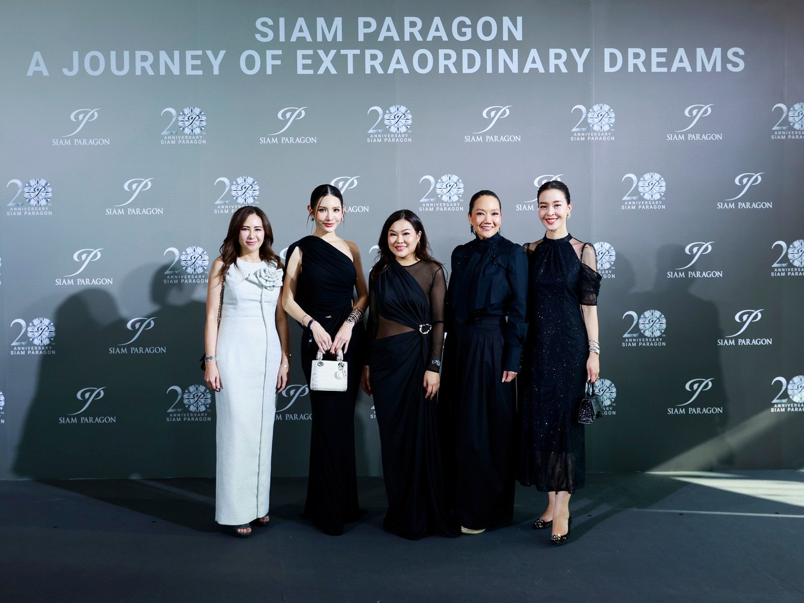 360albumviewer_imgproc_666454218