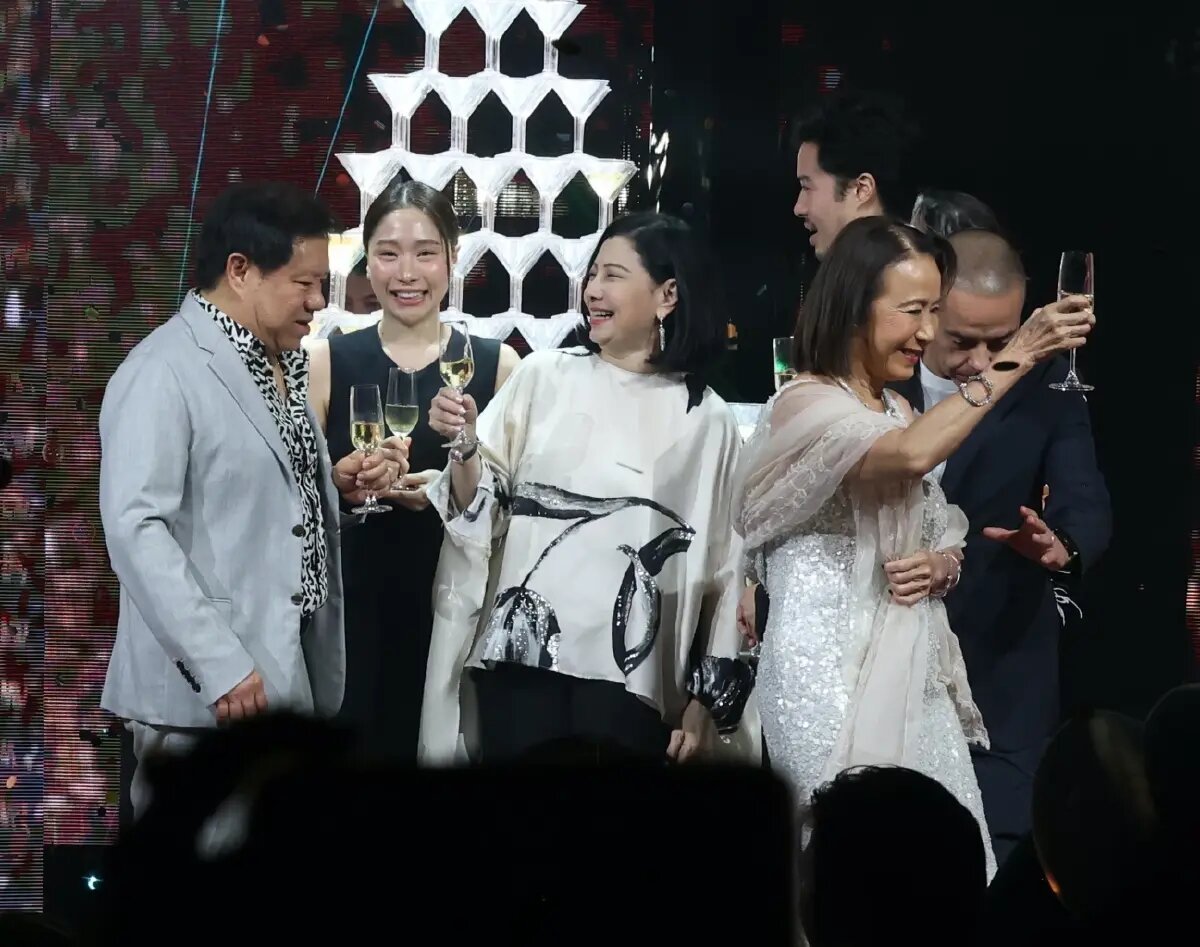 rcMPXaxt4IRavuq8FwWn