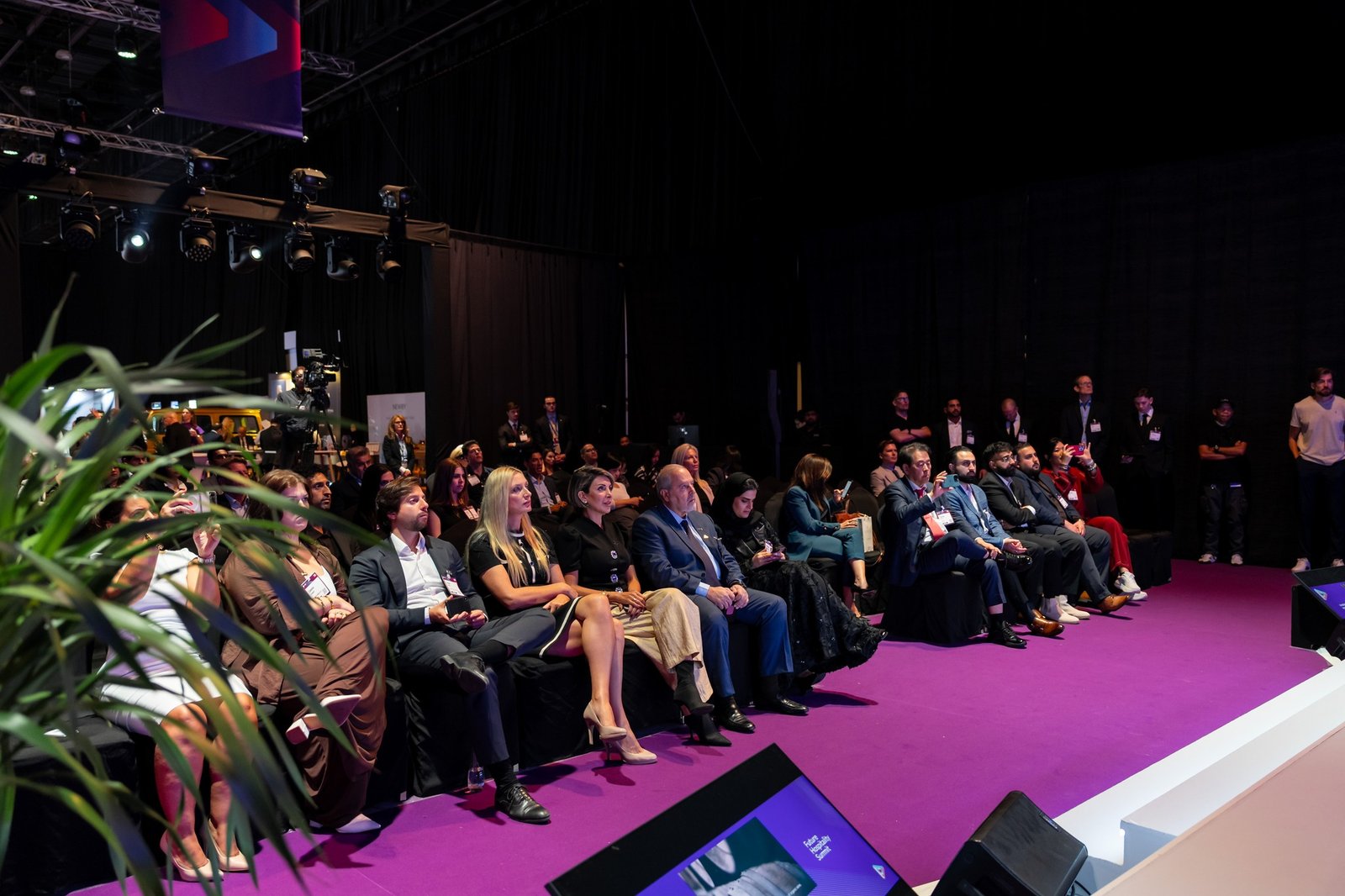 572095238_801729779443384_3127751903470182109_n