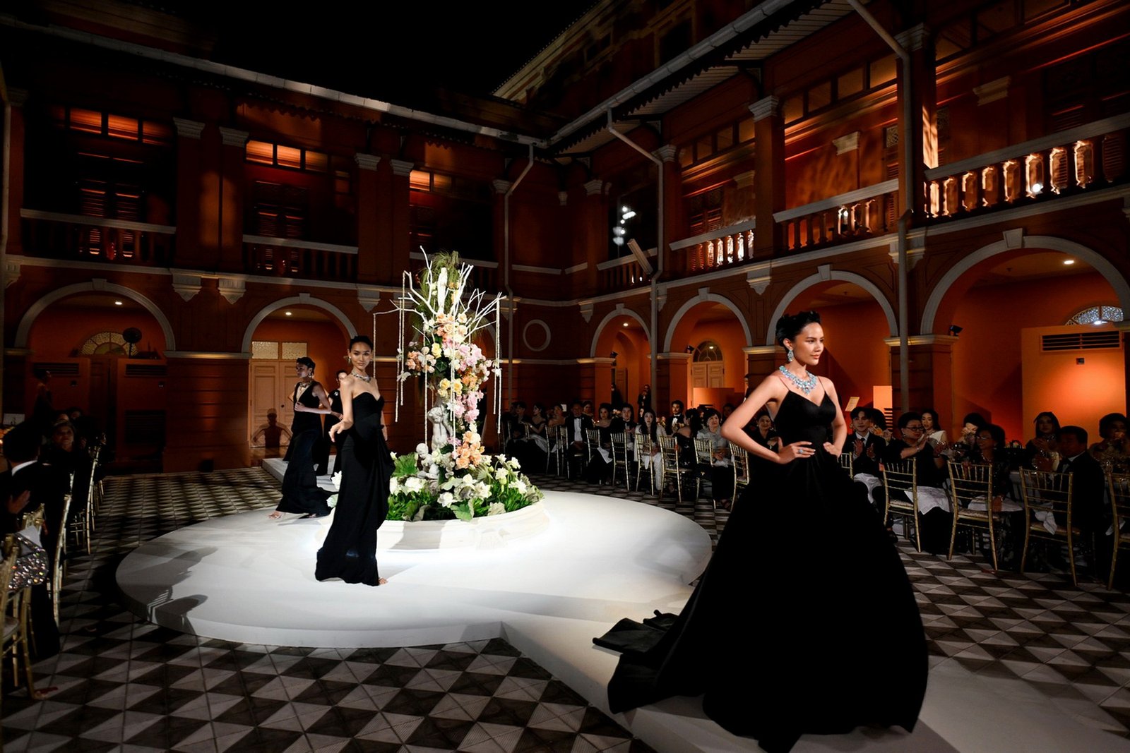 360albumviewer_imgproc_248656218