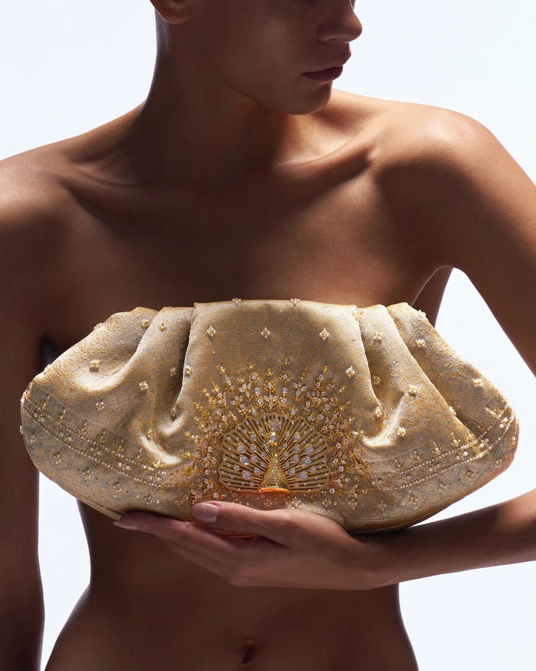 S08-Special-Bag-by-Mr.-Weeratham-Taragoonngernthai