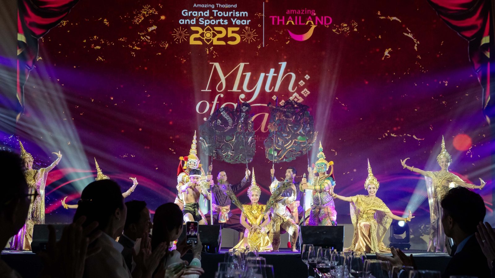 Amazing-Thailand-Saneh-Thai-Gala-Night-2-scaled