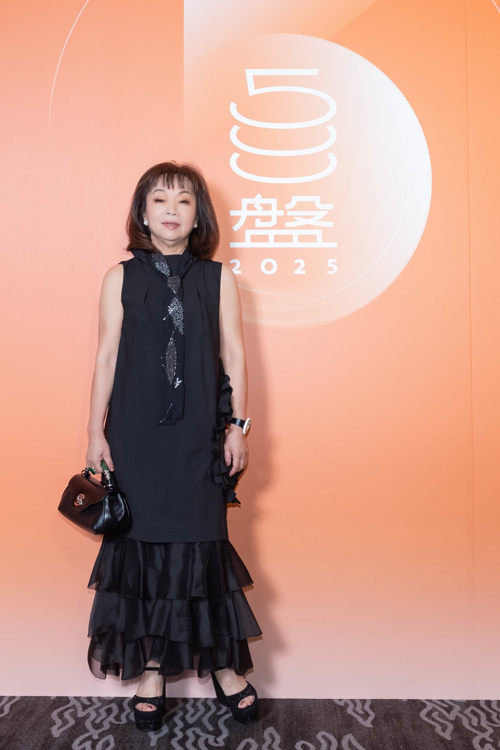 175873523559607_P33209667