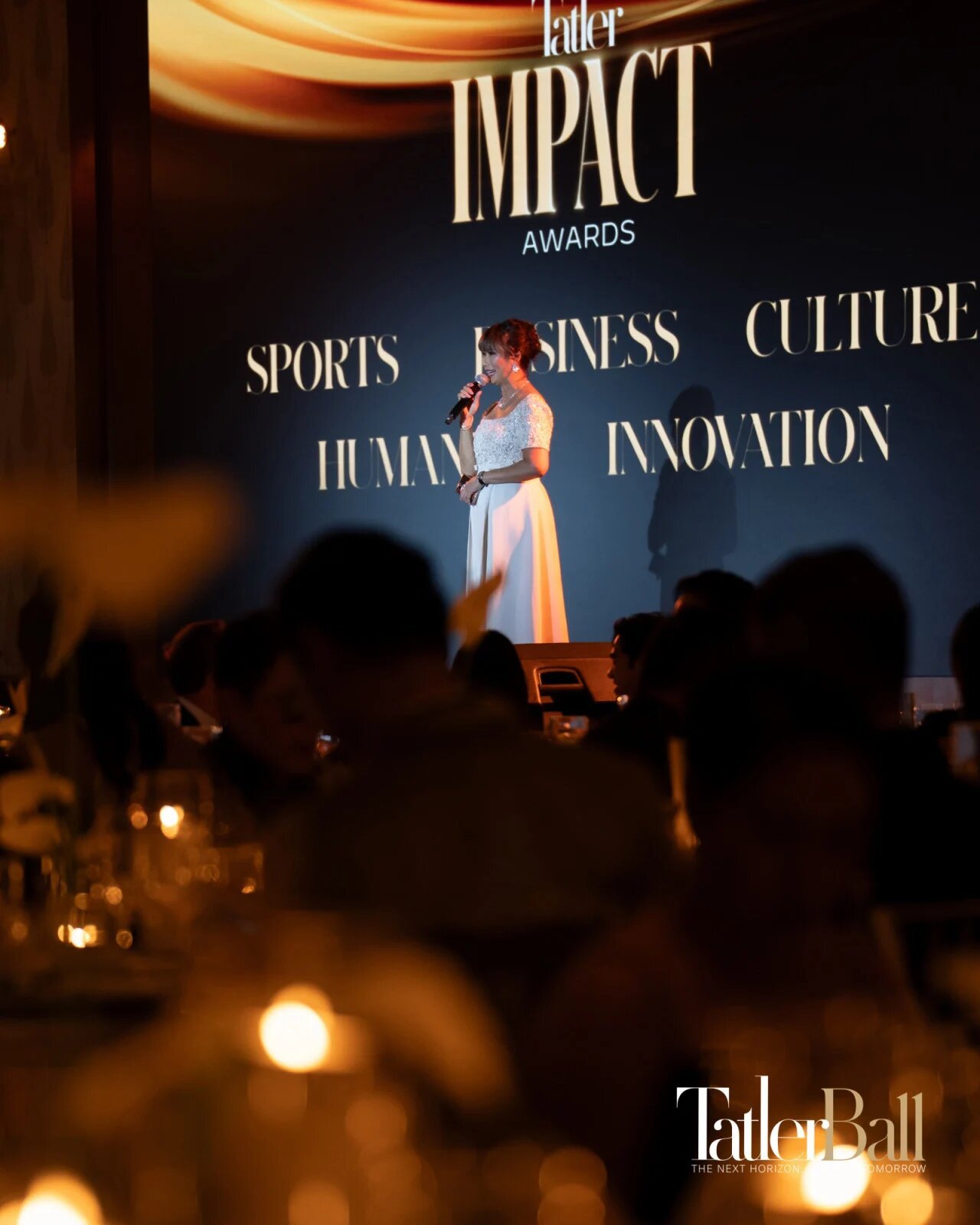 10171313-tatlerball211005_cover_1280x1600