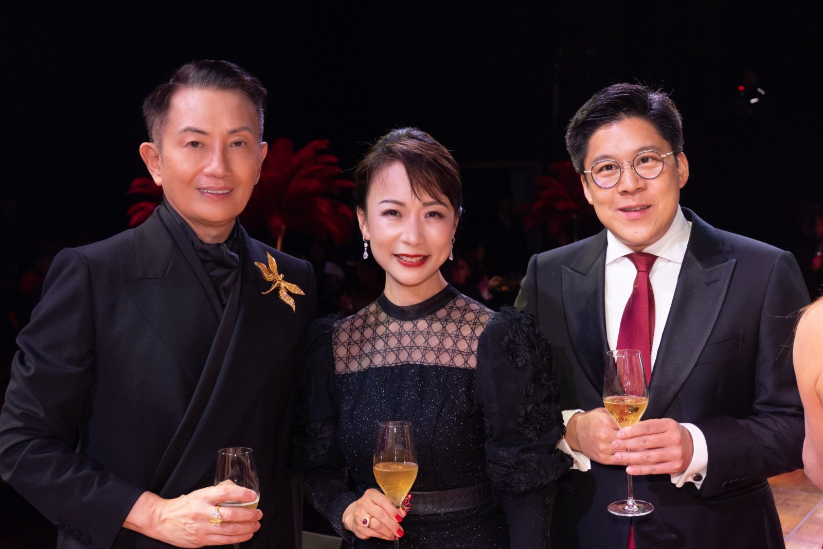 26203015-a9-03164_cover_1600x1067