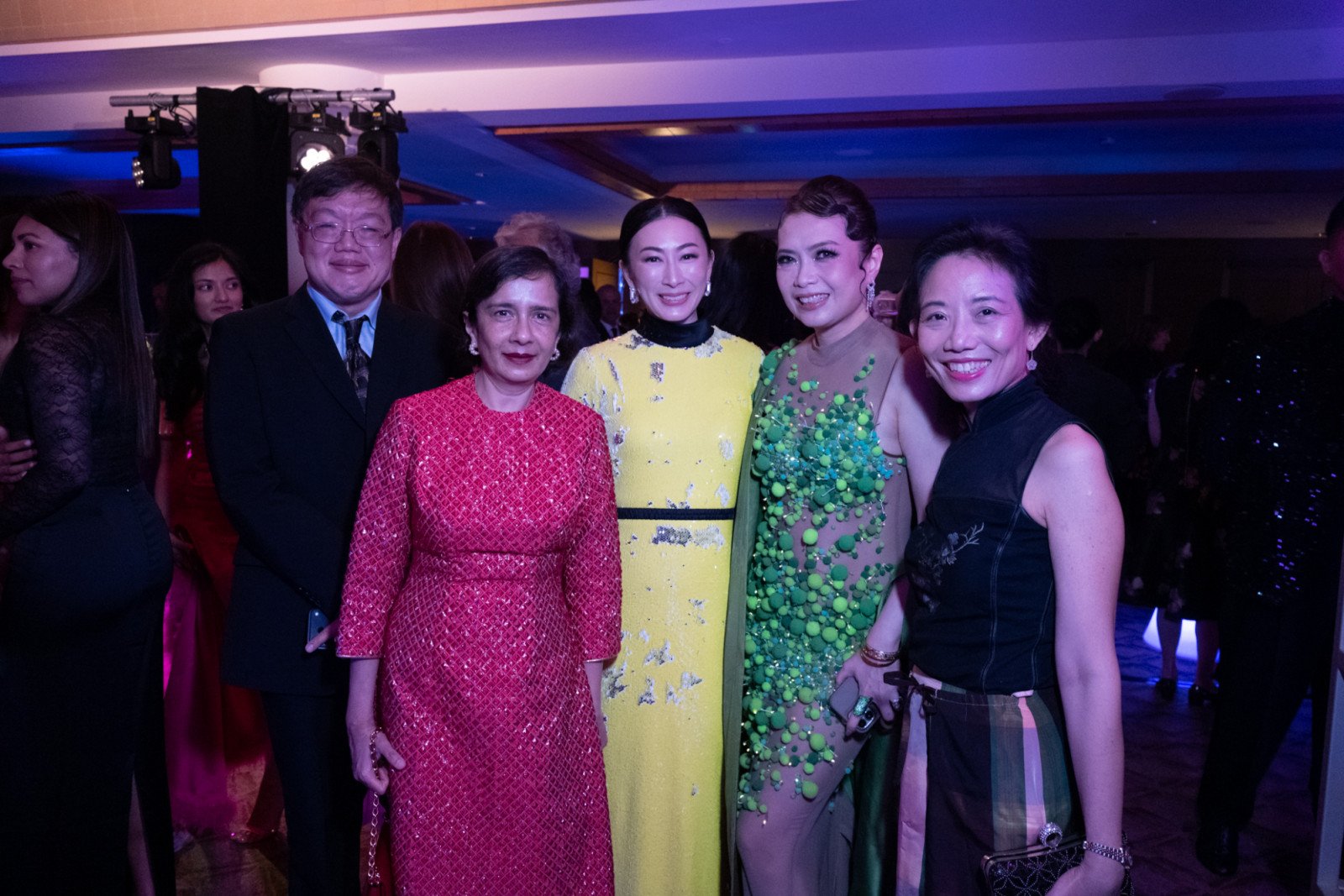 08141101-dsc-2155e_cover_1600x1067