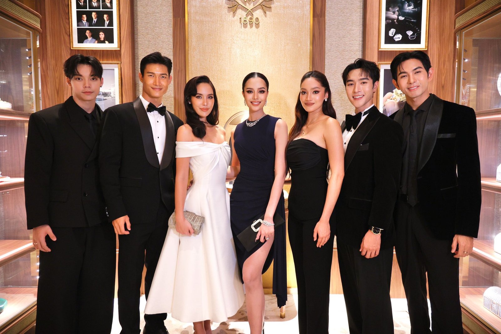 561052875_1342774417253014_123077683138592442_n